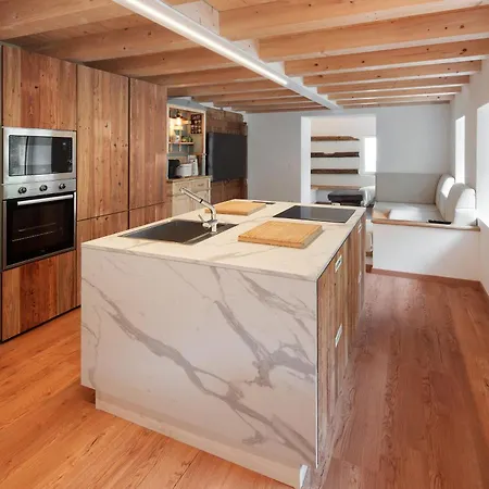 Thari House Dolomiti Piaia (San Tomaso Agordino, Belluno)