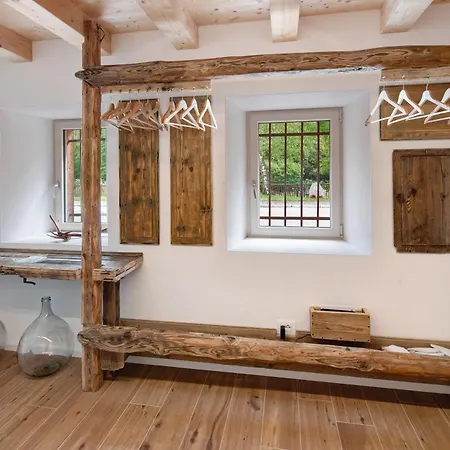 Tatil Evi Thari House Dolomiti Piaia (San Tomaso Agordino, Belluno)