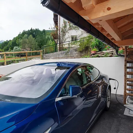 Semesterbostad Thari House Dolomiti *